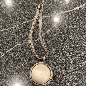 Women’s necklace